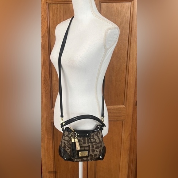 United Colors Of Benetton mini bag crossbody tan brown with gold hardware VTG - Picture 3 of 16